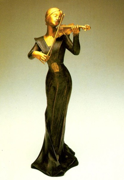 Фото Бекер, Эдмон-Анри    Скрипачка, позолота, патинированная в коричневый тон бронза