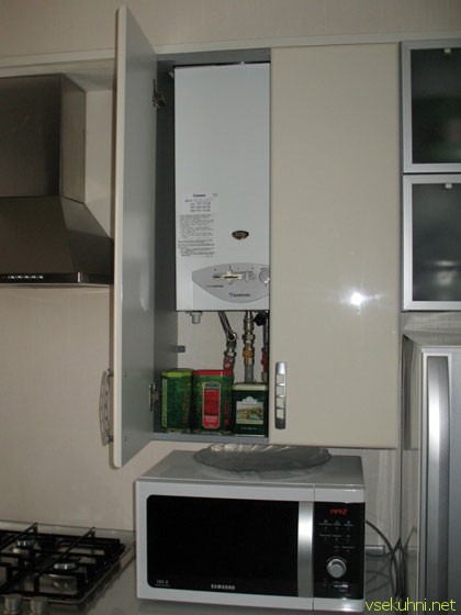 кухонные гарнитуры для маленькой кухни с газовой колонкой