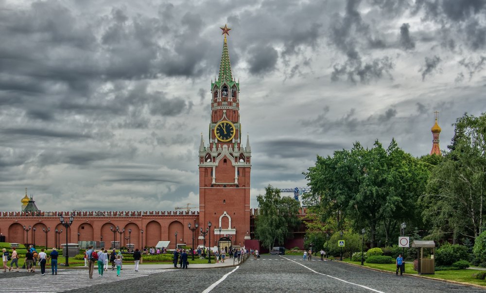 Вид на Спасскую башню