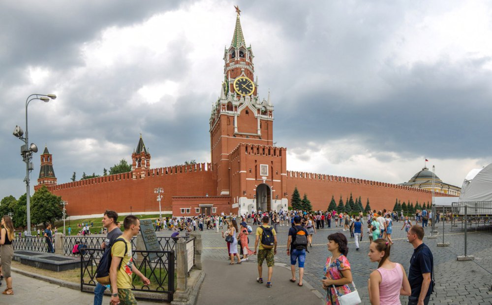 Вид на современный Кремль