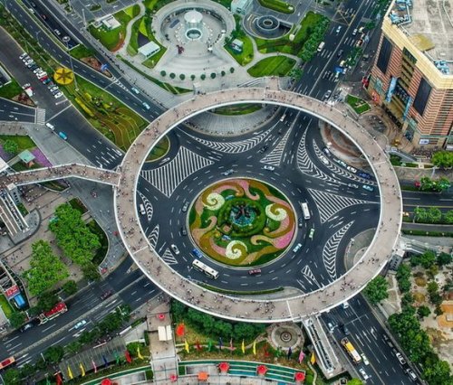 10 Очаровательных крытых переходов