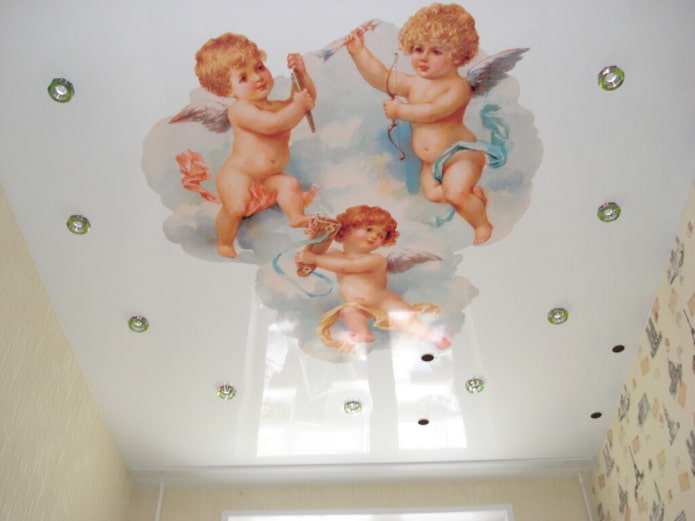 натяжное полотно с изображением ангелов