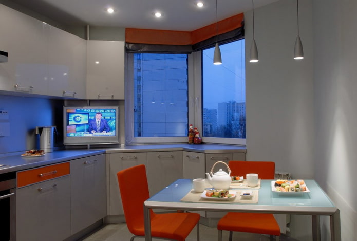 Дизайн стены кухни с телевизором