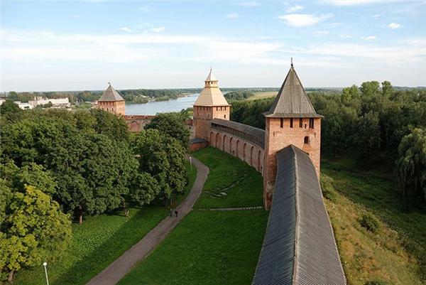 &Ncy;&ocy;&vcy;&gcy;&ocy;&rcy;&ocy;&dcy;&scy;&kcy;&icy;&jcy; &Kcy;&rcy;&iecy;&mcy;&lcy;&softcy;