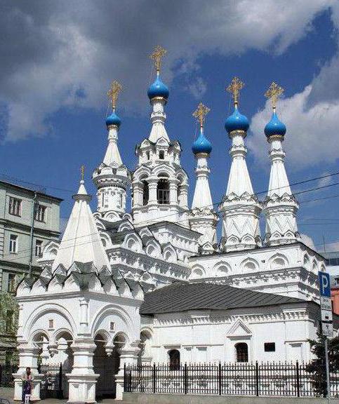 шатровые храмы москвы