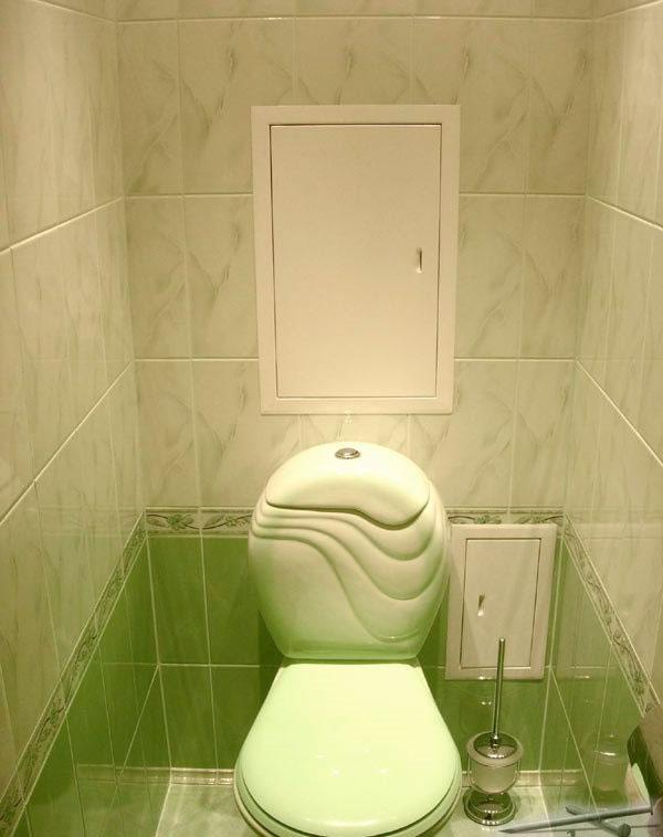 Первое, что приходит на ум, когда речь заходит о подходящем стиле для небольшого по размеру туалета – это минимализм