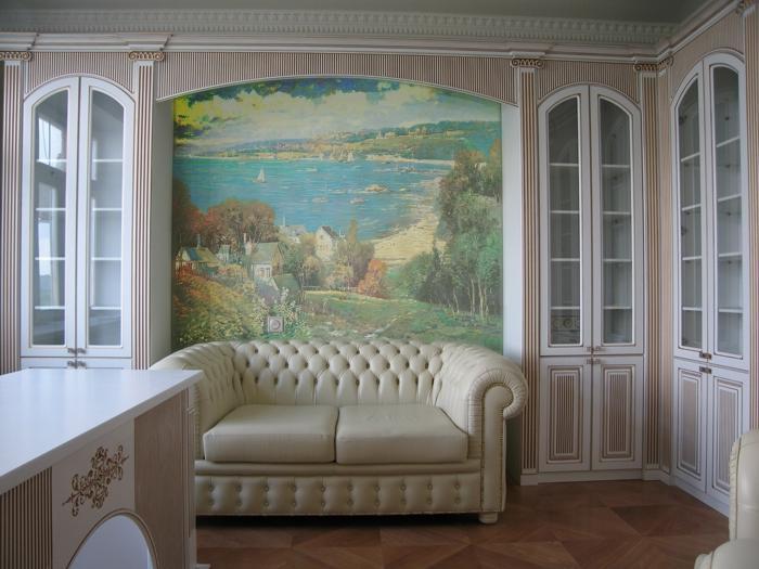 Фрески в интерьере смотрятся очень интересно, а современные фрески еще и довольно быстро могут быть нанесены на ваши стены или потолок 