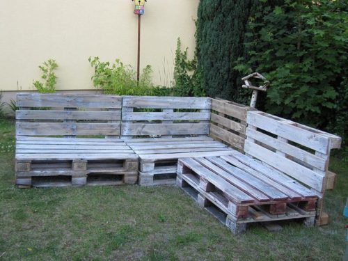 Диванчик из паллет