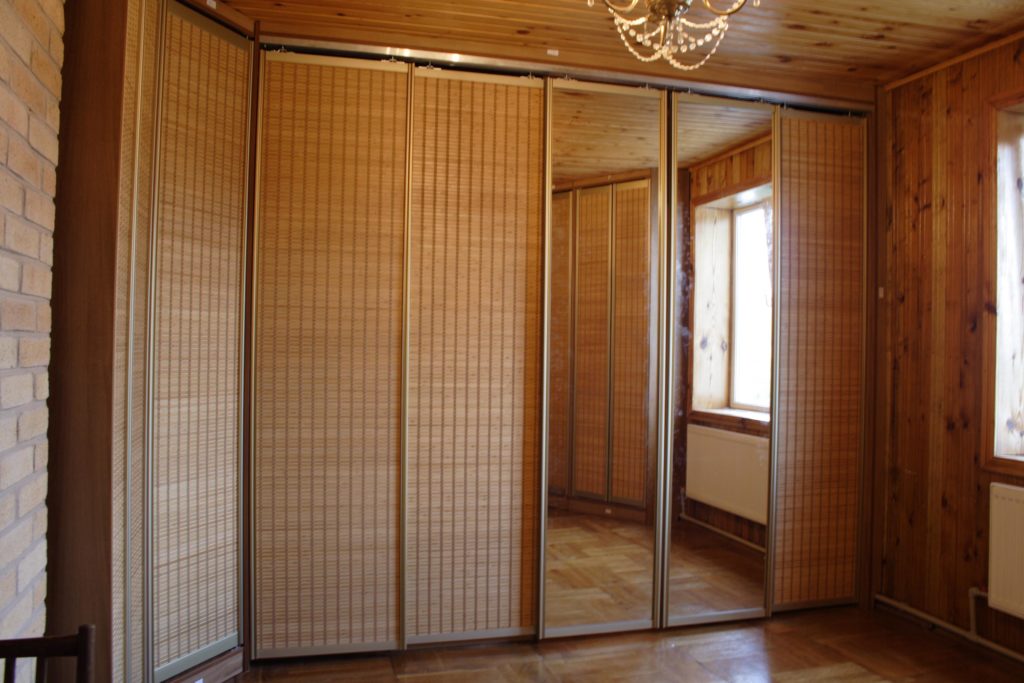 бамбуковые двери