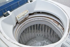 How-to-Clean-Mold-from-Washing-Machine