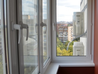 Остекление балконов пластиковыми окнами