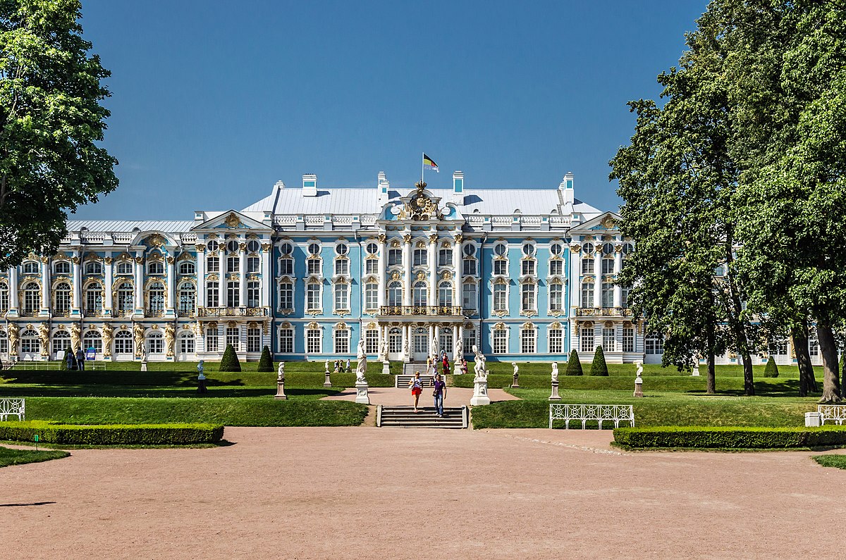 Catherine Palace in Tsarskoe Selo 02.jpg