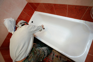 Как выполнить ремонт и реставрацию чугунной ванной