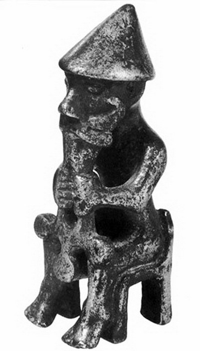 ​Тор с молотом Мьёллнир. Статуэтка, датируемая примерно 1000 годом н.э. - Феномен викингов – кто они и откуда? 