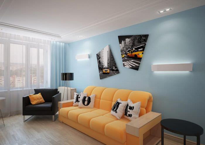 Желтый диван в современной гостиной